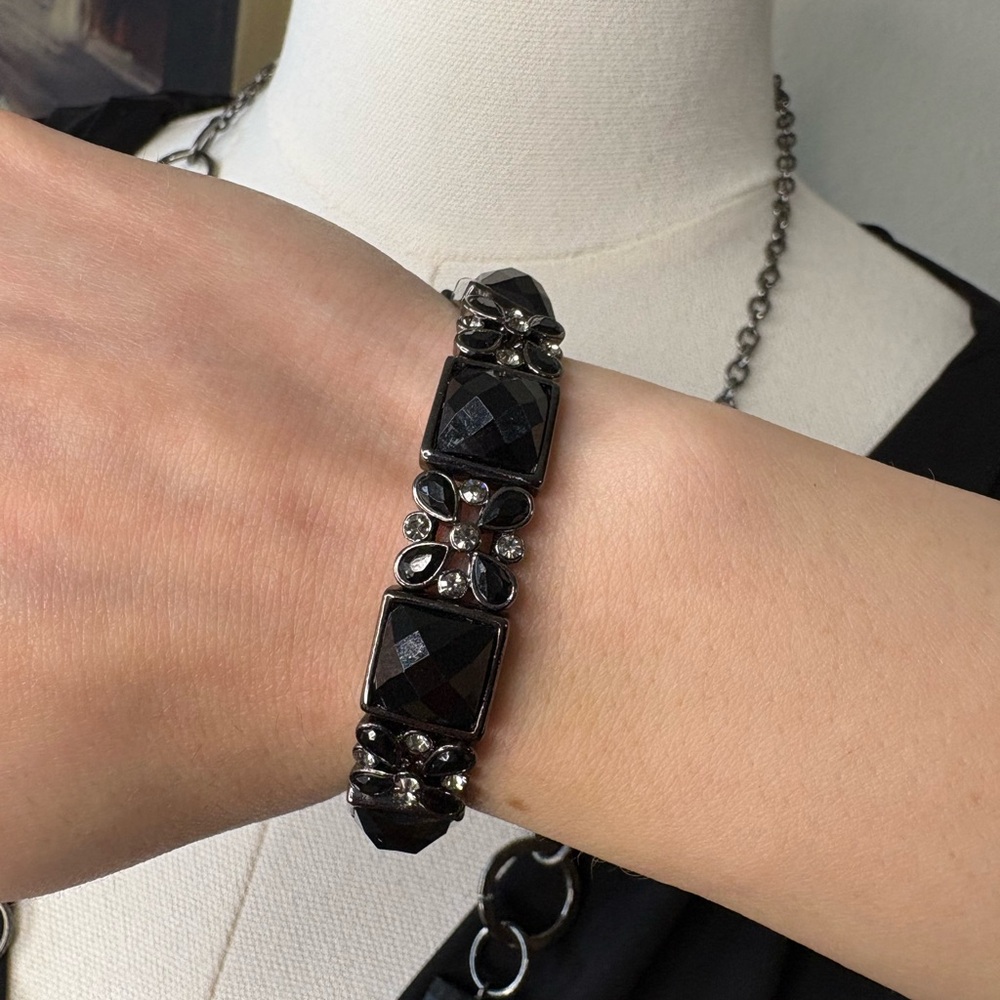 Vintage 1928 Black & Gunmetal Square Bead Bracelet